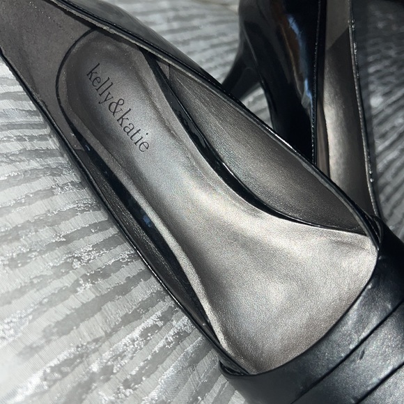 Kelly & Katie Black Patent Leather Stiletto Shoes / Heels Size 8.5, 3” Heel - Picture 14 of 16